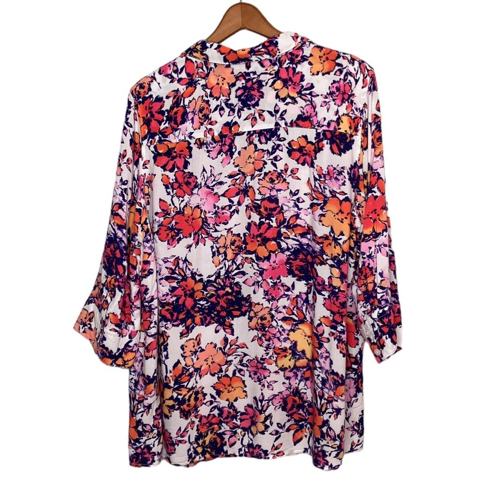 Woman Within 18/20  White Purple Pink Floral Rayon Button Front‎ Top Blouse Plus - Picture 2 of 4